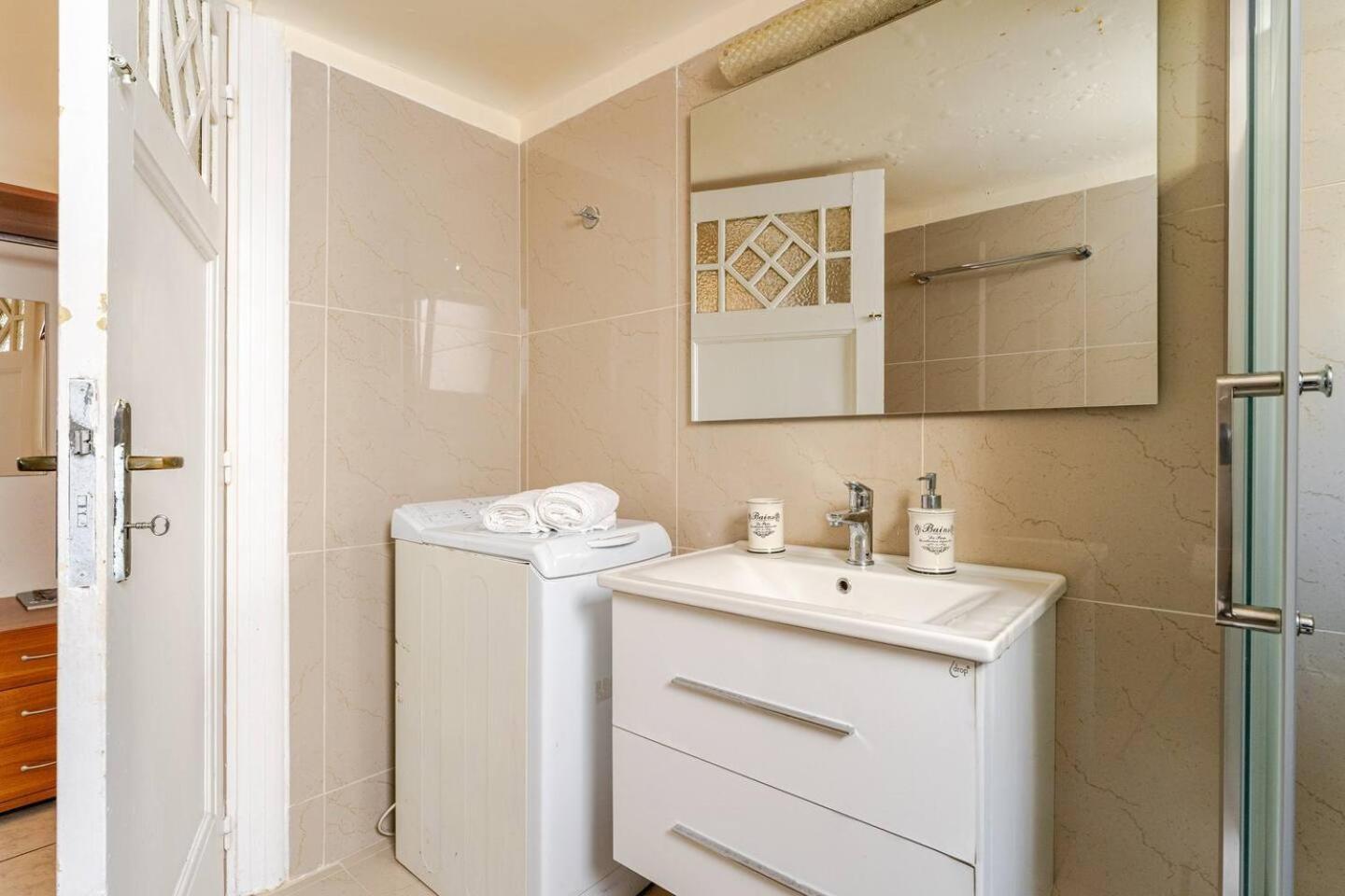 Apartamento John'S Athenian Beauty 45M2 , Metro 7' Exterior foto